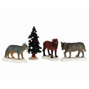   Woodland Wolves 4 Piece Figurine Set #12515