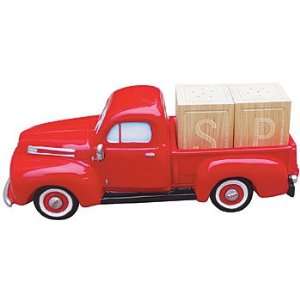  1948 Ford Pickup Truck Salt & Pepper Shaker Set Kitchen 