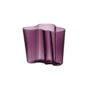  iittala AA005986 Alvar Aalto 3.75 Vase in Dark Lilac 