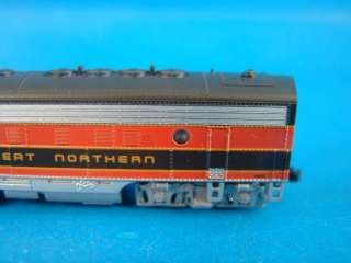 Kato N Scale F7A Great Northern Diesel Engine Model Train Locomotive 