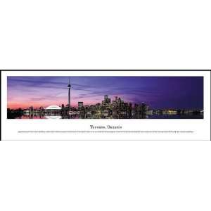  Toronto, Canada Skyline Picture
