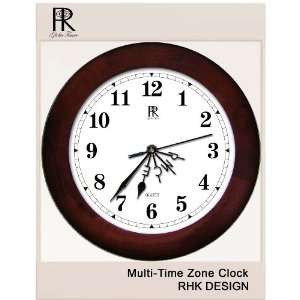 A clock with four self motioned hands(wood cover)