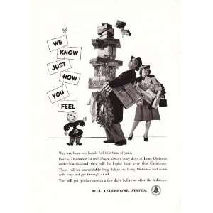  1945 Ad Holiday Christmas Shoppers Original Vintage Print 