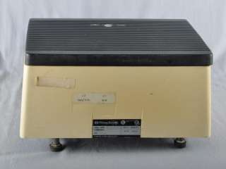 Vintage PITNEY BOWES Electronic Postal Scale Model 5042  