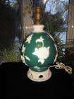 GREEN CREAM CORNFLOWER DAISY ALADDIN ALACITE GLASS TABLE LAMP 3 WAY 