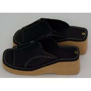  Womens BLACK Sandals w/Wedge Platform Wood Like Heel/Sole 