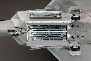 NEW Hasegawa 1/48 F 22 Raptor USAF 07245 NIB  