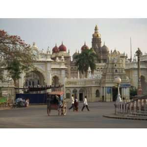  Palace and New Statue Circle, Mysore, Karnataka State 