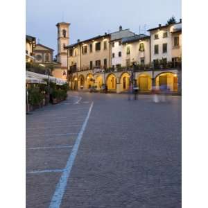  Market Square of Greve in Chianti, Tuscany, Italy, Europe 