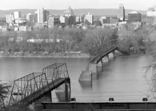 Walnut St Bridge Susquehanna River Harrisburg Daupin PA  