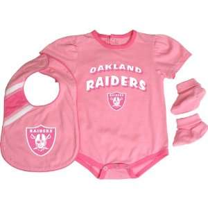  Reebok Oakland Raiders Infant Girls Pink Creeper, Bib 