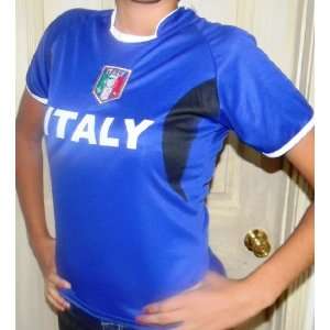   , BOYS, & CHILDREN ITALY SOCCER JERSEY SIZE LARGE