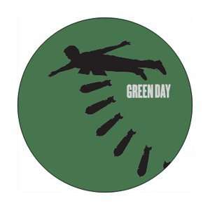  Green Day Bombs Button B 2641 Toys & Games