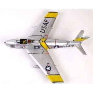  F 86E Sabre Jolley Roger (FU 834)   118th Toys & Games
