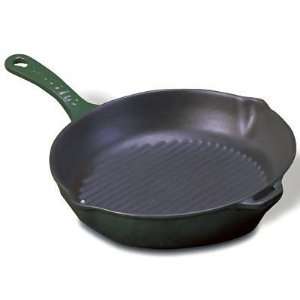 Round Cast Iron Skillet   Grooved Surface and Green Handle   10 1/4 