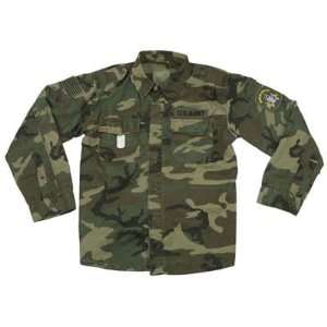 BDU Camouflage Woodland Shirt   U.S. G.I. Medium  Sports 
