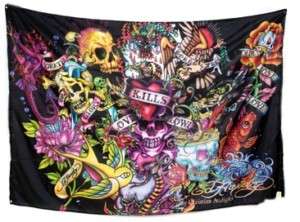 De “bandera de pared collage de tatuaje” de Ed Hardy