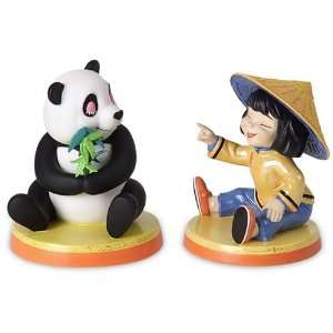  China Girl and Panda Ni Hau (Hello)