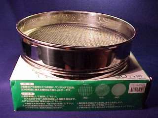 This Soil Sieve set comes in a lightweight box. I have used and abused 