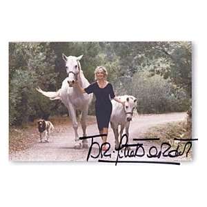  Brigitte Bardot Autographed 3x5 postcard Sports 