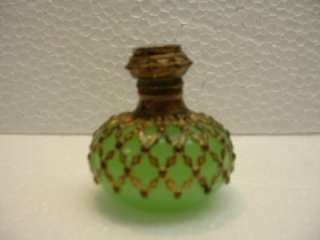 1850 Green Jade Opaline Boule Netted Perfume Bottle 2  
