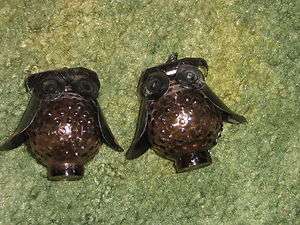 vintage salt & pepper shakers owls designed with purple glass 2 1/4 h 
