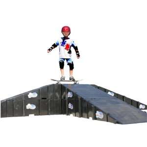 Landwave Skateboard Driveway Kit with 8 Ramps and 6 Decks  