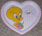 LOONEY TUNES TWEETY BIRD PLATE   TWEETY BIRD HEART SHAP