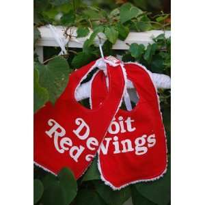  Detroit Red Wings Upcycled Bib