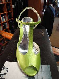 LUICHINY GREEN PATENT LEATHER T STRAP WOMEN SHOE  