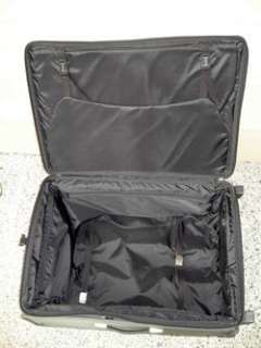 VICTORINOX NXT+ 3.0 Wheeled Expandable Suitcase 27  