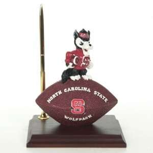  North Carolina State Wolfpack NCAA Mascot Desk Pen & Clock 