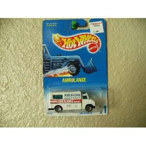  Hot Wheels Ambulance #71 1996 White W/7sps Everything 