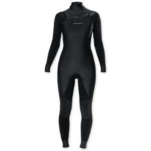 Patagonia Womens R3 3mm Front Zip Wetsuit  Sports 