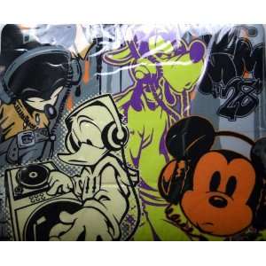   Mouse Pad   Mickey, Donald and Goofy Techno / DJ 