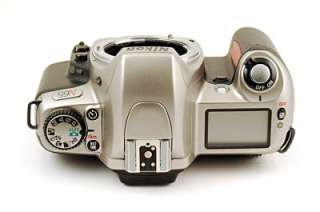 Nikon N65 35mm Film Camera Body    for Parts or Repair 18208099184 