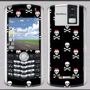 Blackberry 8100 Pearl skull/red bow Skin 31054