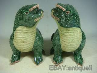 beautiful green porcelain pair frogs  