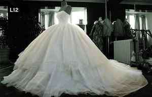   2012 Large Bridal High quality Wedding Gown/Whtie/Ivory Wedding Dress