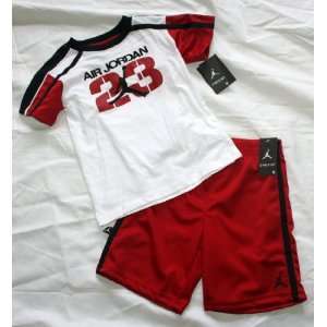 Nike Jordan Jumpman23 Boys 2 Piece Shirt/Shorts Set   Size 4T White 