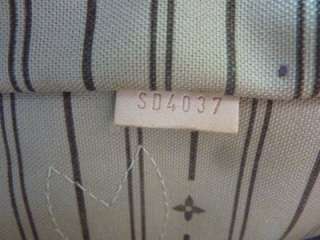 Louis Vuitton Neverfull MM LV Monogram Tote Handbag   100% AUTHENTIC 