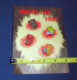 1960S/70S RARE *MONSTER FINK RING SET (4) *NEW ON PACKAGING CARD* MUST 