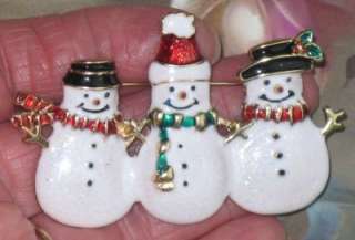 VINTAGE STYLE CHRISTMAS SNOWMAN FAMILY BROOCH PIN  