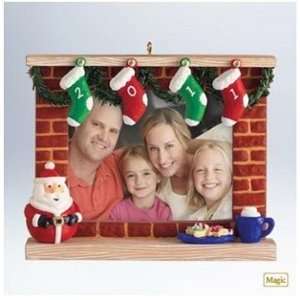 Year to Remember Record a Childs Voice Magic Photo Holder Hallmark 