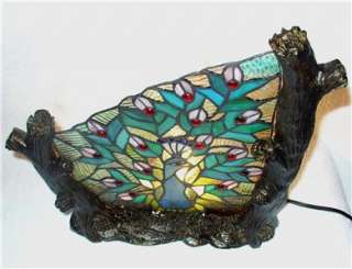 Peacock Design Tiffany Stained Glass Table Lamp New E  