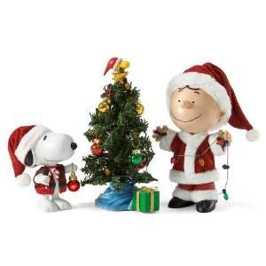   Christmas Charlie Brown* Snoopy & Charlie Brown Decorate a Christmas