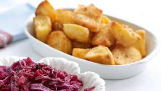 Roast potatoes with goose fat and sea salt   The tastiest roast 