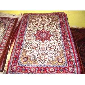    2x3 Hand Knotted Isfahan Persian Rug   24x39