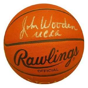    Autographed / Signed Rawlings NCAA Basketball