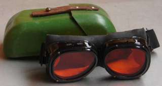 New (old stock, in box), old fasioned pilot goggles, orange lenses.